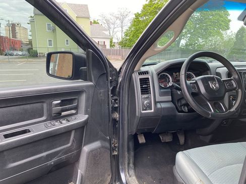 Used 2016 RAM 1500 Express image 8
