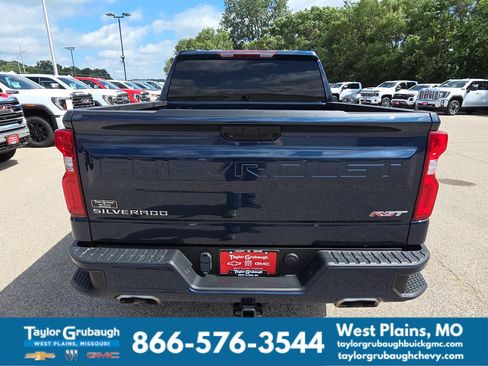 Certified 2022 Chevrolet Silverado 1500 RST w/ Z71 Off-Road Package AWD/4WD image 7