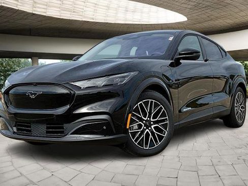 New 2025 Ford Mustang Mach-E Premium image 14