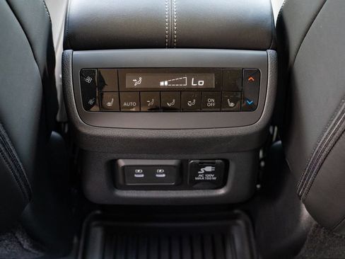 New 2026 Nissan Pathfinder Platinum w/ Cargo Package AWD/4WD image 9