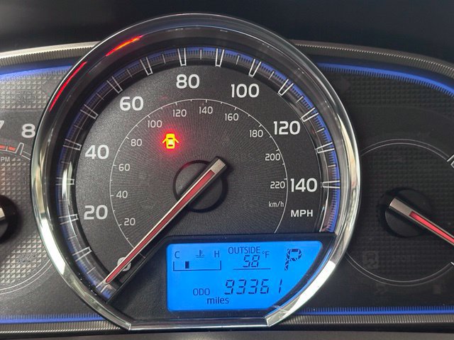 Used 2015 Toyota RAV4 Limited AWD/4WD image 15