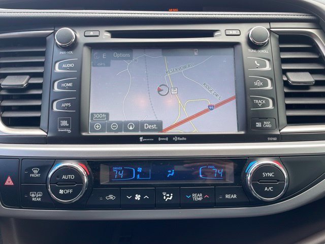 Used 2016 Toyota Highlander Limited Platinum AWD/4WD image 20