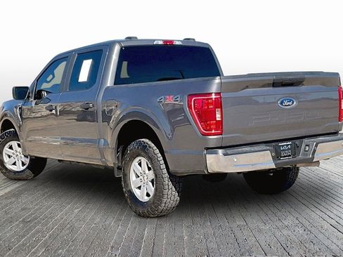 Used 2021 Ford F150 XLT image 12