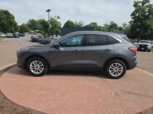 Used 2021 Ford Escape SE AWD/4WD image 2