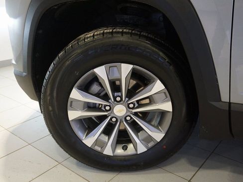 Certified 2025 Chevrolet Equinox LT image 29