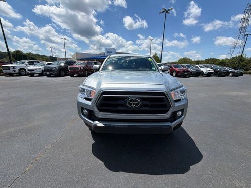 Used 2023 Toyota Tacoma SR5 w/ Technology Package AWD/4WD image 39