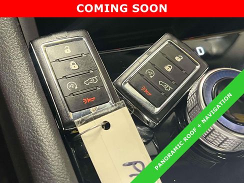 Used 2023 Jeep Grand Cherokee Limited AWD/4WD image 31