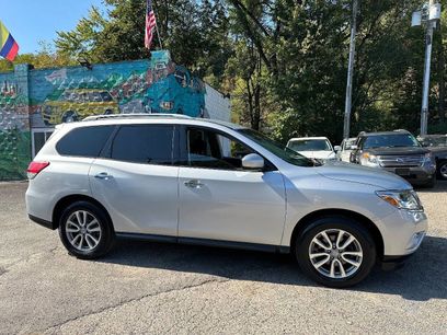 Used 2016 Nissan Pathfinder S