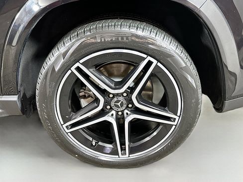 Used 2023 Mercedes-Benz GLS 450 4MATIC image 34