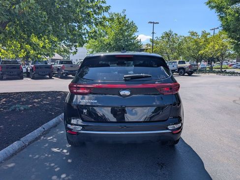 Used 2020 Kia Sportage LX AWD/4WD image 6