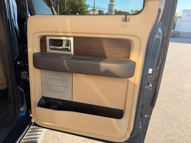 Used 2014 Ford F150 Lariat w/ Equipment Group 502A Luxury AWD/4WD image 24