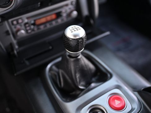 Used 2002 Honda S2000 image 25