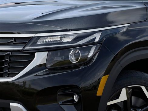 New 2026 Kia Seltos EX image 10