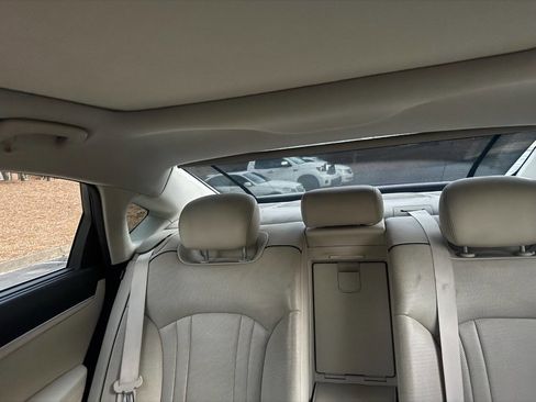 Used 2015 Hyundai Genesis 5.0 image 36