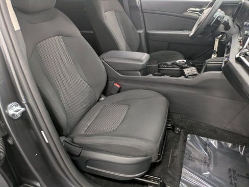 Certified 2023 Kia Sportage LX image 28