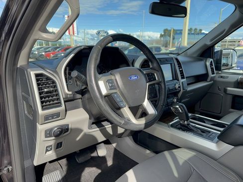 Certified 2019 Ford F150 Lariat w/ Equipment Group 502A Luxury image 8