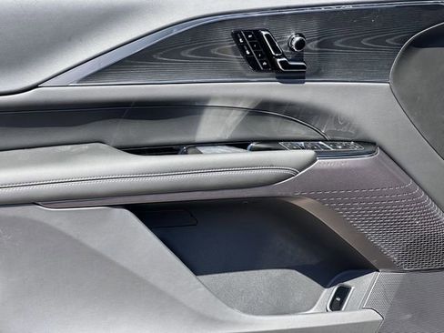 New 2025 Cadillac Lyriq Sport image 20