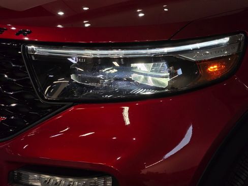 Used 2020 Ford Explorer ST w/ ST Street Pack image 13