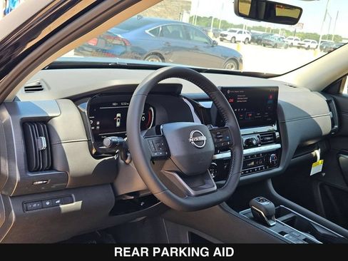 New 2026 Nissan Pathfinder SL FWD image 13