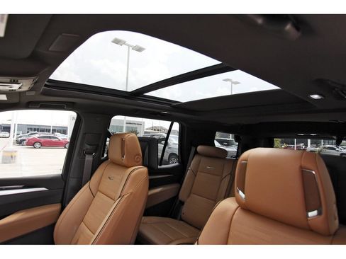 New 2026 Cadillac Escalade Luxury w/ Touring Package AWD/4WD image 24