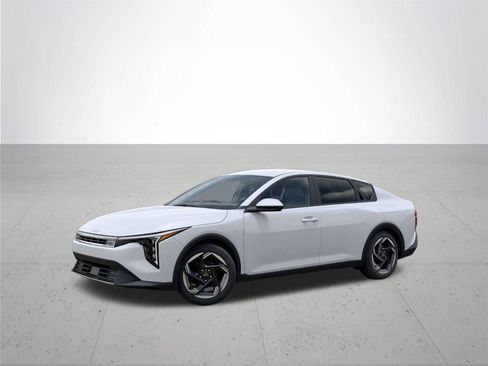 New 2026 Kia K4 EX image 3