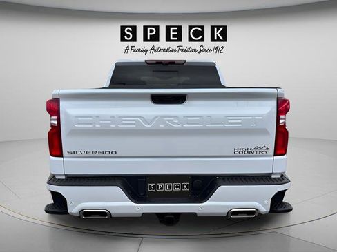 New 2026 Chevrolet Silverado 1500 High Country AWD/4WD image 4
