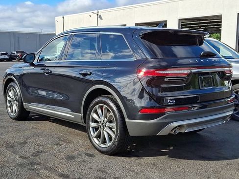 Used 2022 Lincoln Corsair AWD w/ Premium Package image 4