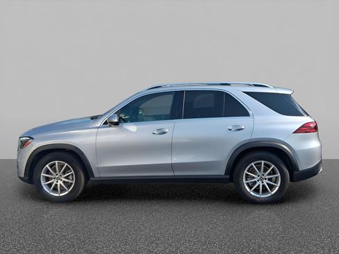 Used 2025 Mercedes-Benz GLE 350 4MATIC image 3