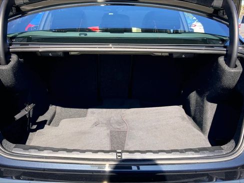 Certified 2025 BMW 330i Sedan image 33