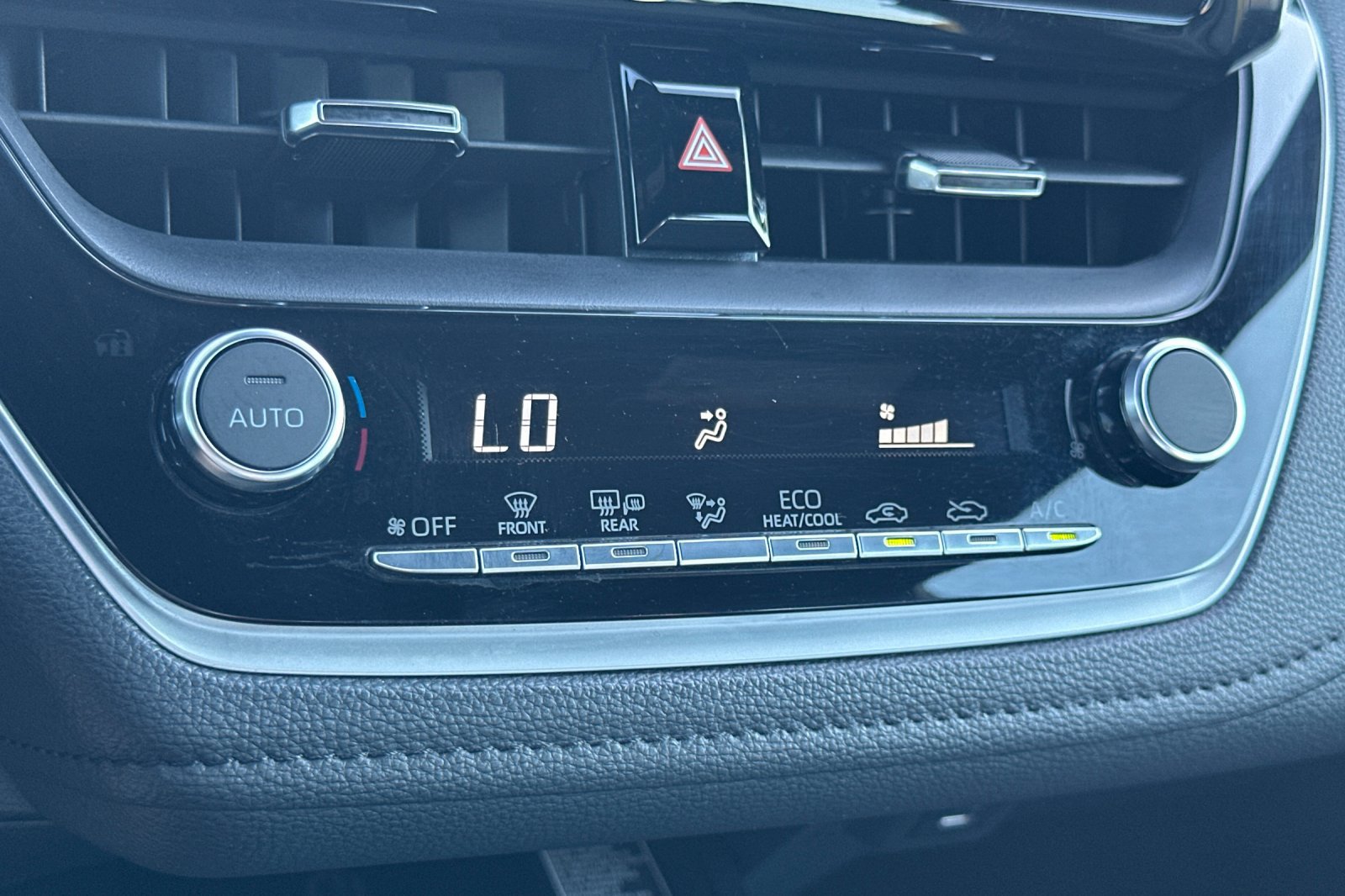 Certified 2024 Toyota Corolla XSE FWD image 22