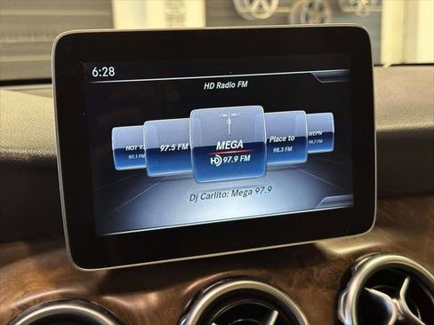 Used 2019 Mercedes-Benz GLA 250 4MATIC image 26