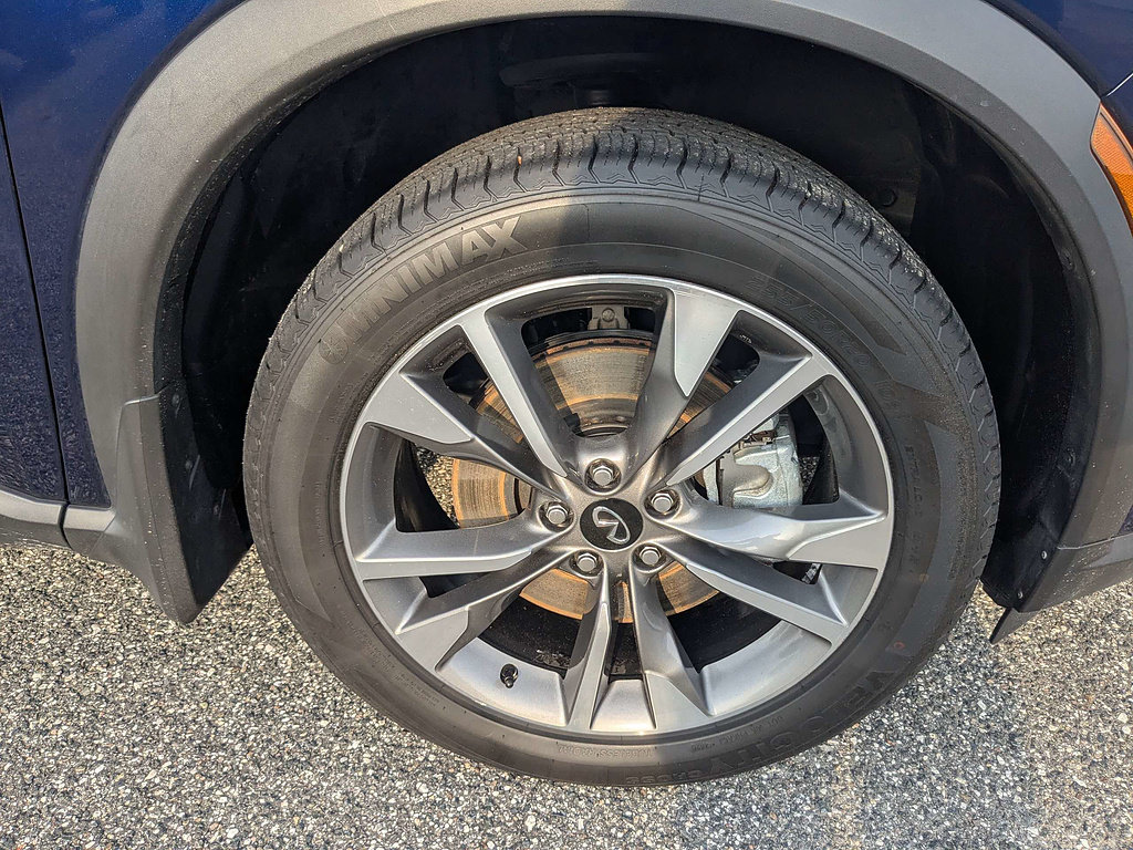 Used 2025 INFINITI QX60 Luxe FWD image 11