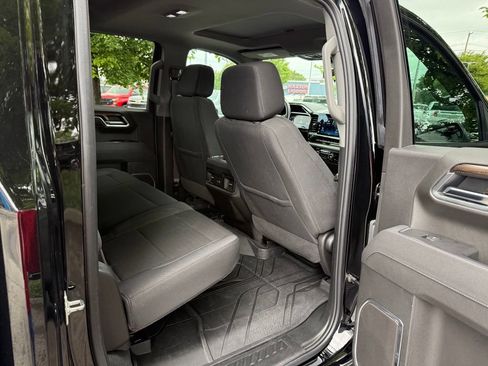 Used 2025 Chevrolet Silverado 1500 RST w/ Redline Edition AWD/4WD image 15