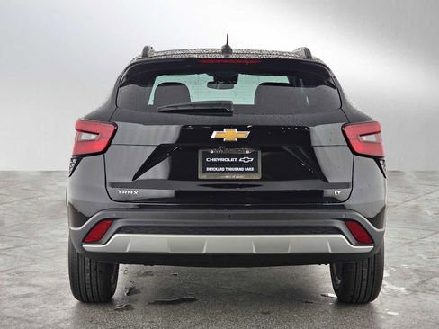 New 2026 Chevrolet Trax LT w/ Driver Confidence Package image 4