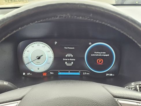 Used 2023 Hyundai Santa Fe Calligraphy FWD image 11