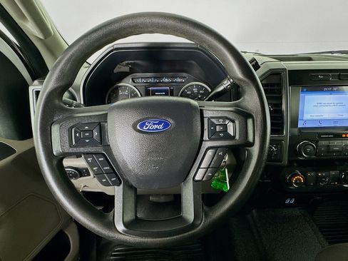 Used 2019 Ford F350 XLT image 11