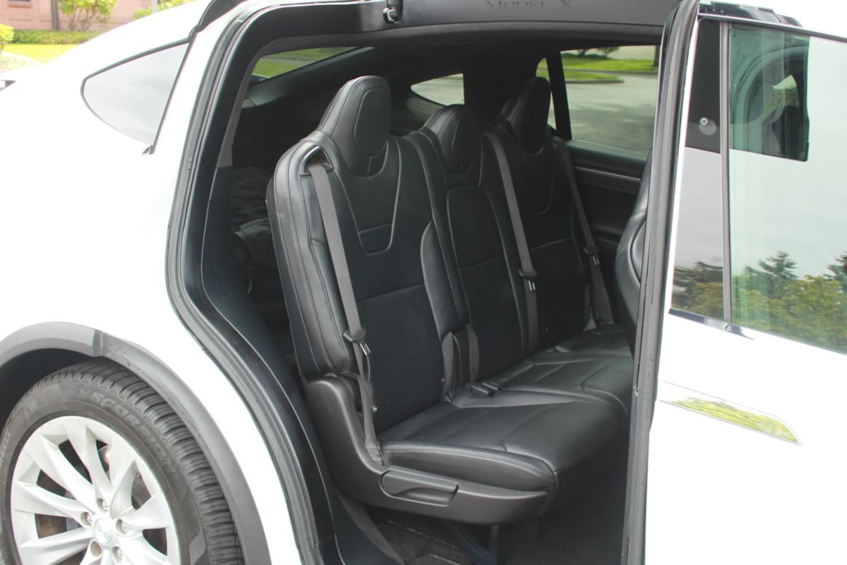 Used 2017 Tesla Model X 90D AWD/4WD image 32