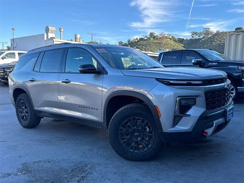 Used 2026 Chevrolet Traverse Z71 w/ Enhanced Driving Package image 2