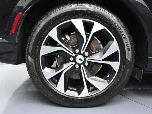 Used 2022 Ford Mustang Mach-E Premium image 12