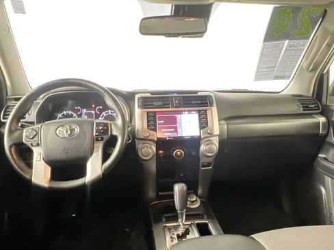 Used 2024 Toyota 4Runner SR5 Premium AWD/4WD image 30