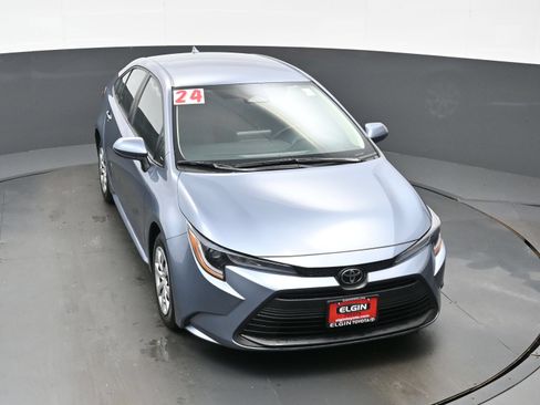 Used 2024 Toyota Corolla LE FWD image 33