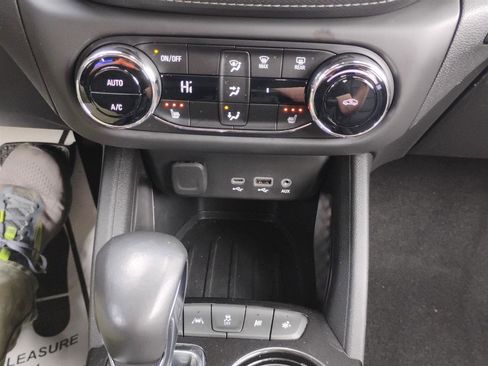 Used 2022 Chevrolet TrailBlazer ACTIV w/ Convenience Package image 23