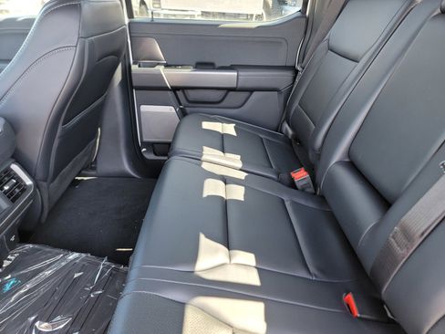 New 2025 Ford F150 Lariat w/ Equipment Group 501A Mid image 9