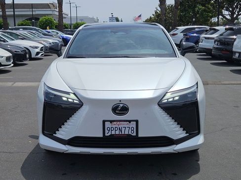 Used 2024 Lexus RZ 450e Premium w/ Accessory Package (Z1) AWD/4WD image 2