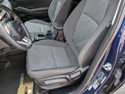 Certified 2025 Kia Seltos LX AWD/4WD image 20