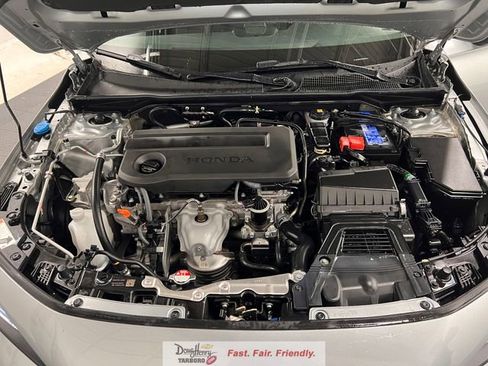 Used 2025 Honda Civic Sport image 26