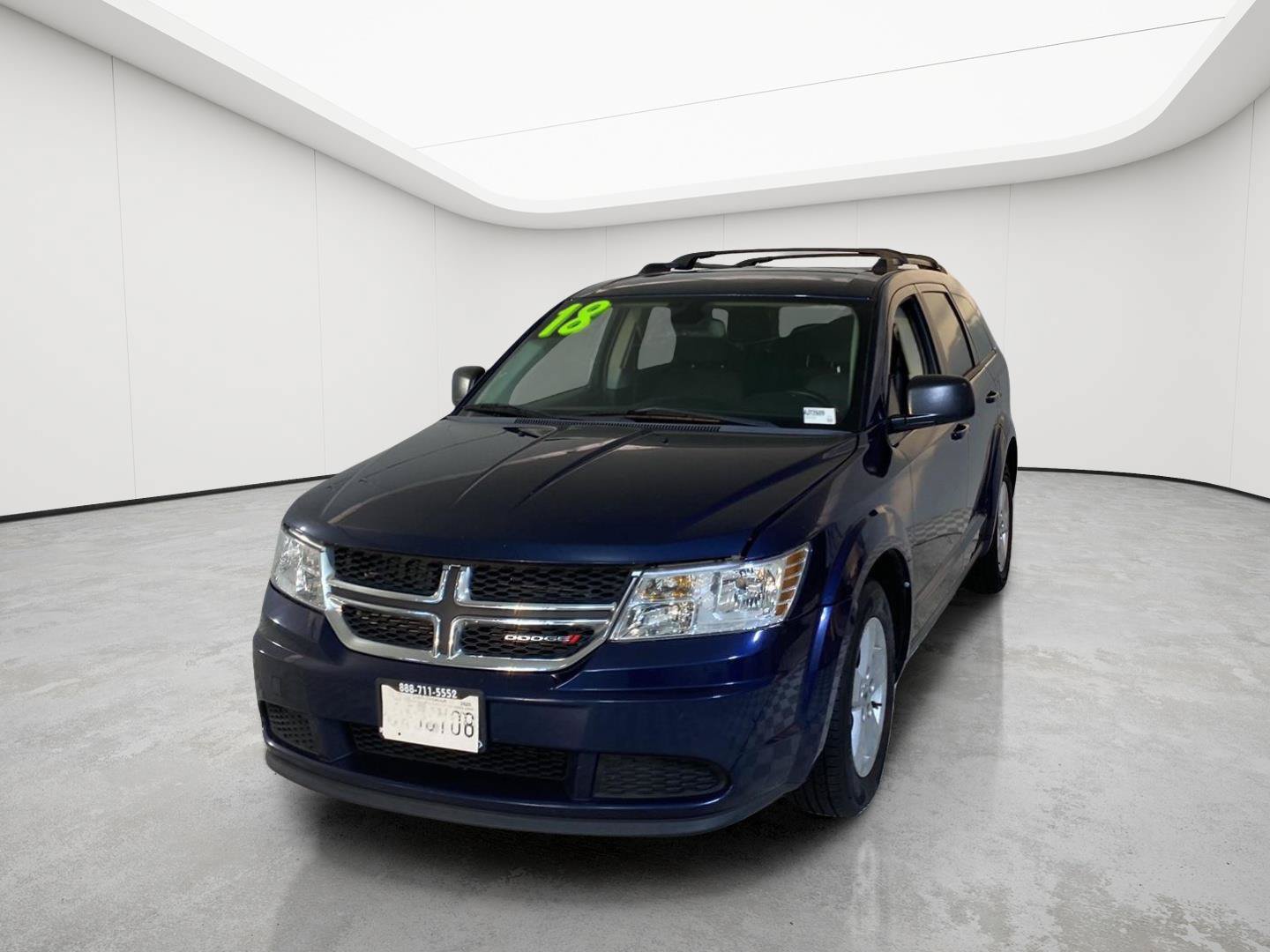 Used 2018 Dodge Journey SE w/ Connectivity Group FWD image 3