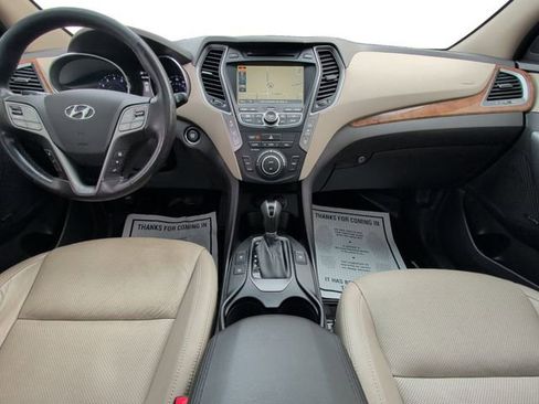 Used 2015 Hyundai Santa Fe Limited w/ Option Group 04 image 10