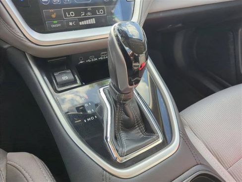 Used 2024 Subaru Legacy Premium AWD/4WD image 11
