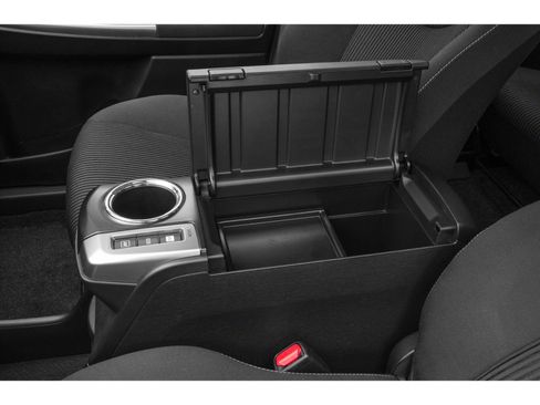 Used 2015 Toyota Prius V Four FWD image 42
